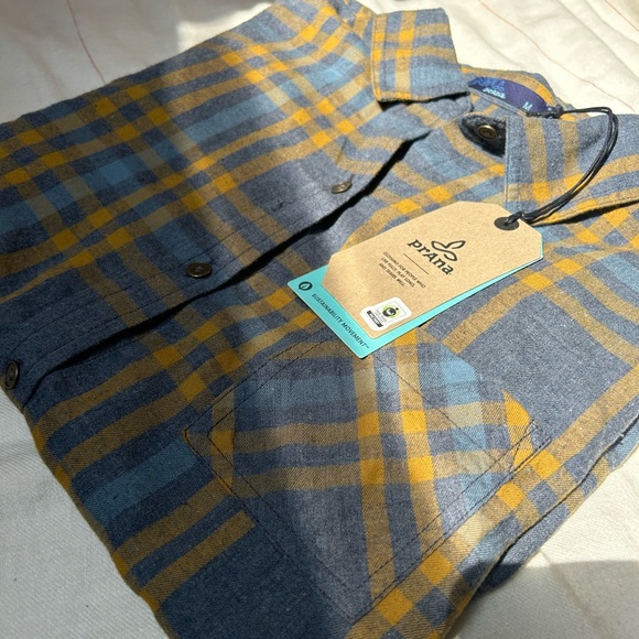 NEW PrAna Organic Cotton Long-Sleeved Lightweight Flannel - Size Medium - Picture 3 of 5
